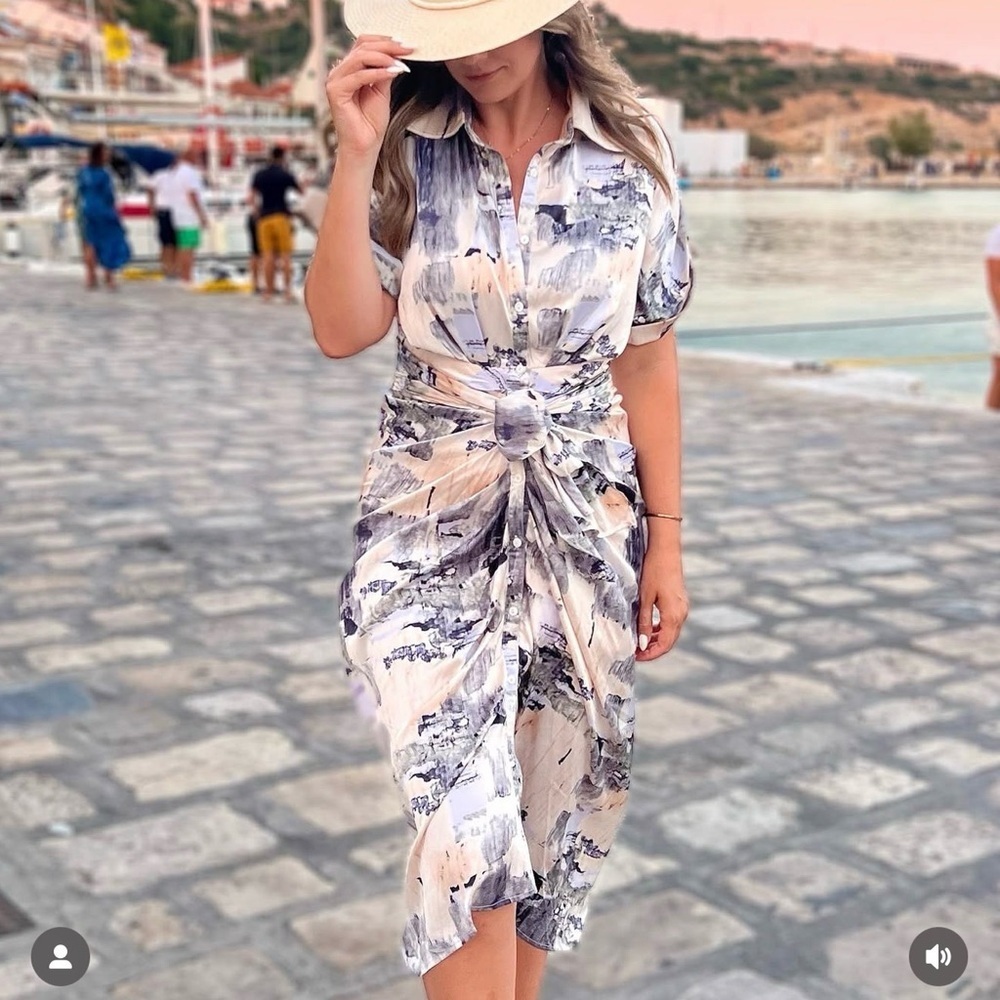 Elegant Abstract Print Dress size small